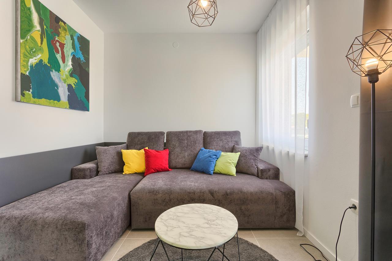 Astinian Apartments Jadranka * Pula